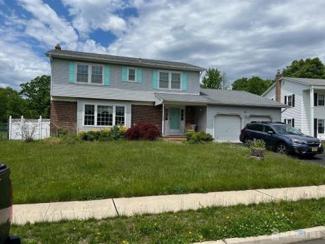 31 Junction Pond Lane South Brunswick NJ 08852