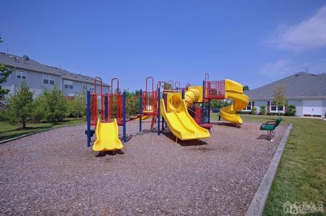 7 Harbor Bay Circle Old Bridge NJ 08879