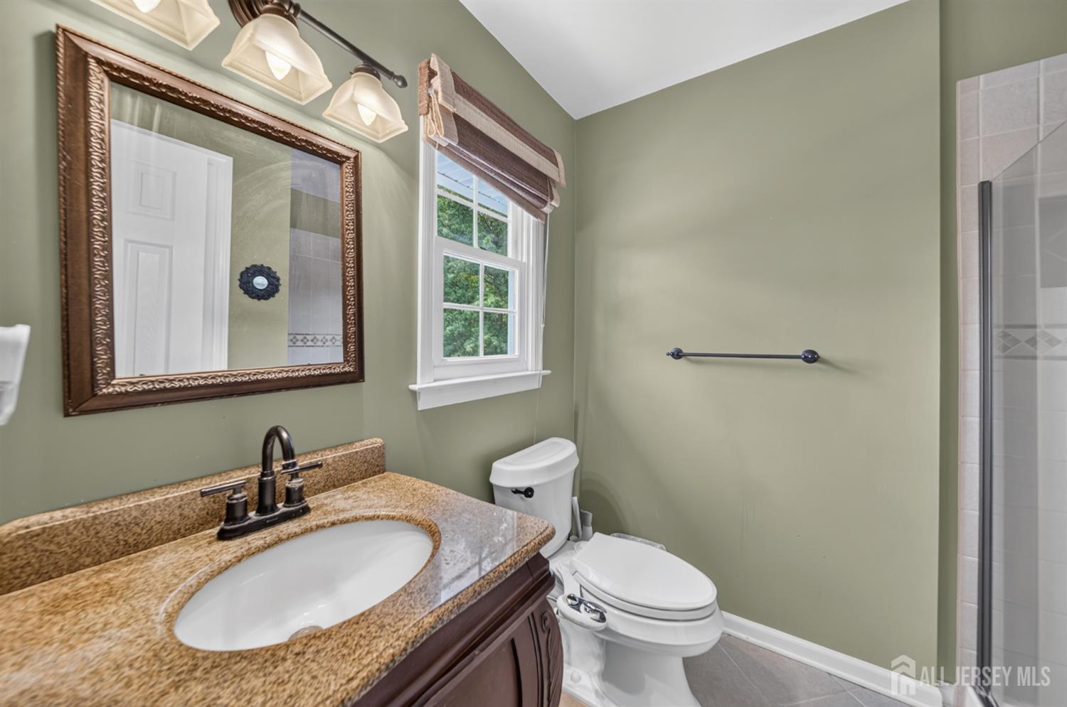 9 Nightingale Street Edison NJ 08820