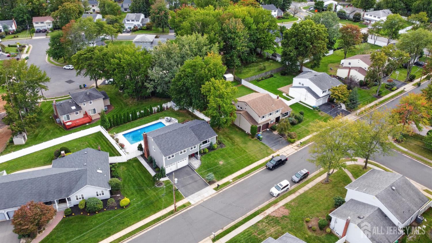 9 Nightingale Street Edison NJ 08820