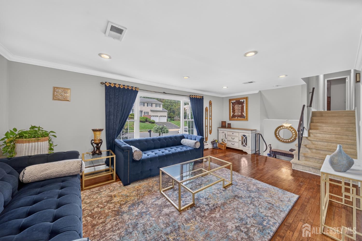 9 Nightingale Street Edison NJ 08820