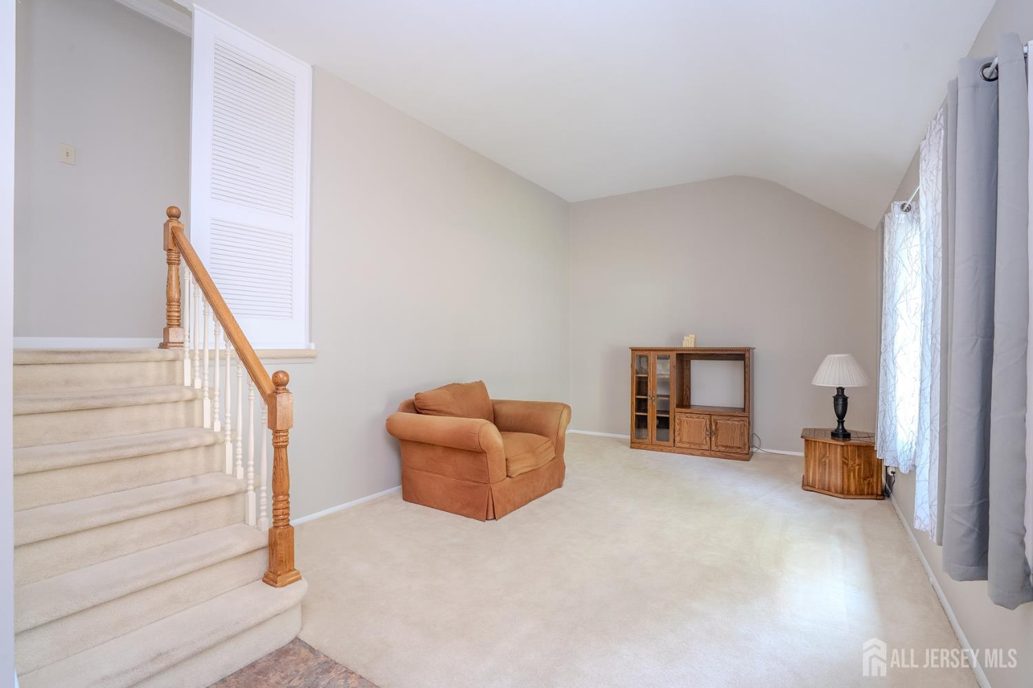 499 Old Stage Road Spotswood NJ 08884