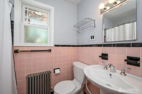 236 Delaware Avenue Union Twp NJ 07083