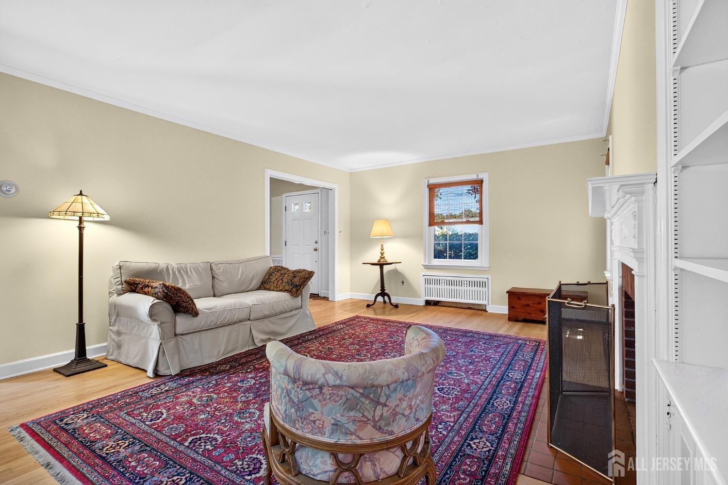 31 Warwick Road Colonia NJ 07067