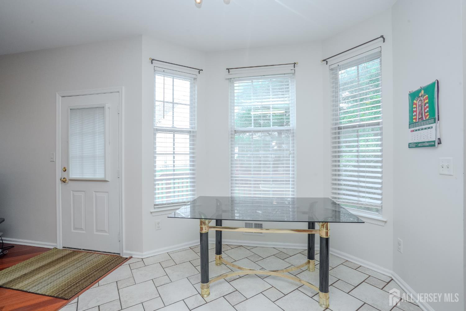 1101 Cottonwood Court North Brunswick NJ 08902