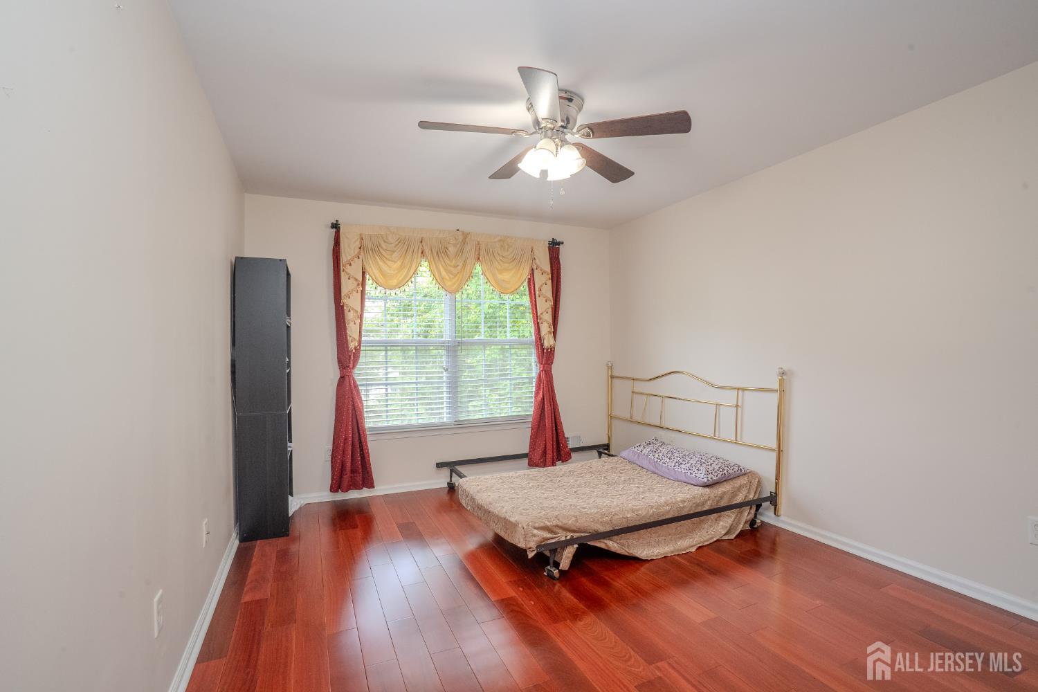 1101 Cottonwood Court North Brunswick NJ 08902