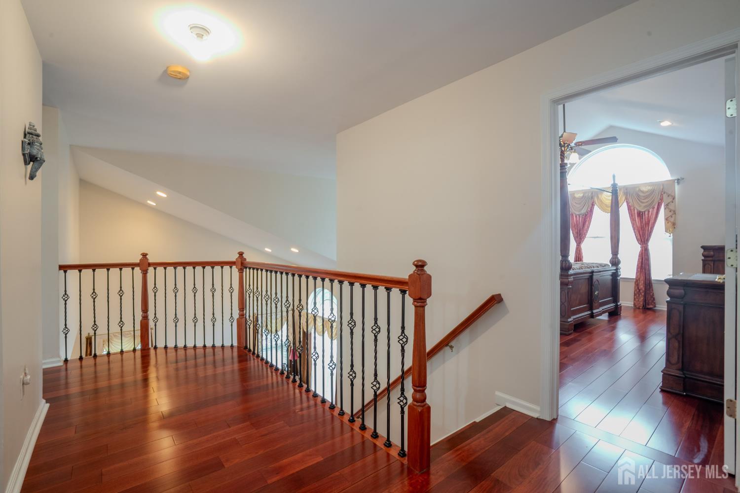 1101 Cottonwood Court North Brunswick NJ 08902