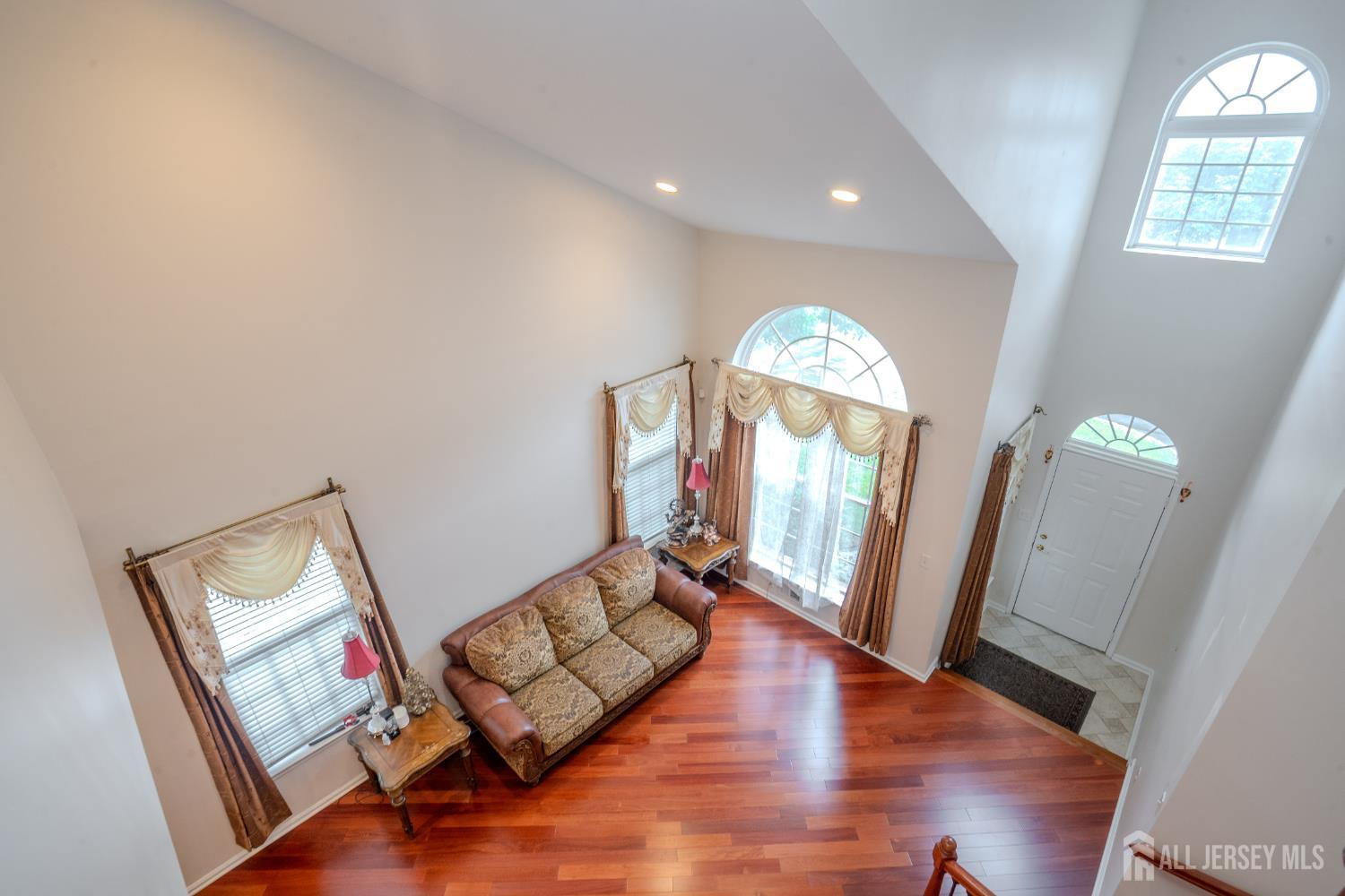 1101 Cottonwood Court North Brunswick NJ 08902