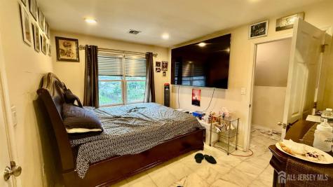 36 Fiume Street Iselin NJ 08830