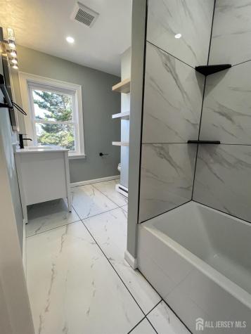 8 Germantown Avenue Middlesex NJ 08817
