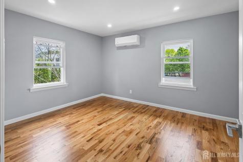 8 Germantown Avenue Middlesex NJ 08817