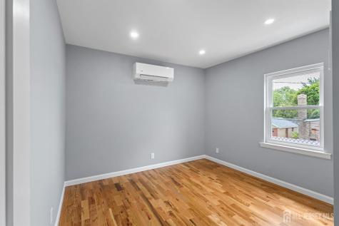 8 Germantown Avenue Middlesex NJ 08817