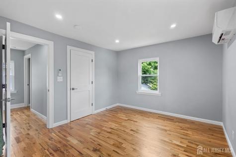 8 Germantown Avenue Middlesex NJ 08817