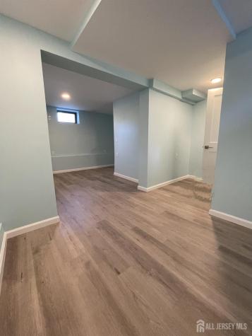 8 Germantown Avenue Middlesex NJ 08817