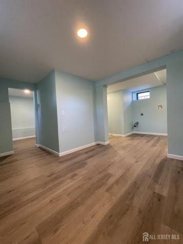 8 Germantown Avenue Middlesex NJ 08817