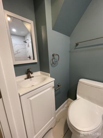 8 Germantown Avenue Middlesex NJ 08817