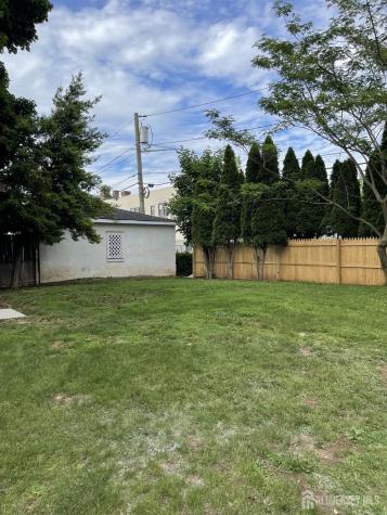 8 Germantown Avenue Middlesex NJ 08817