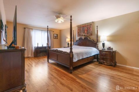 25 Cherokee Road East Brunswick NJ 08816