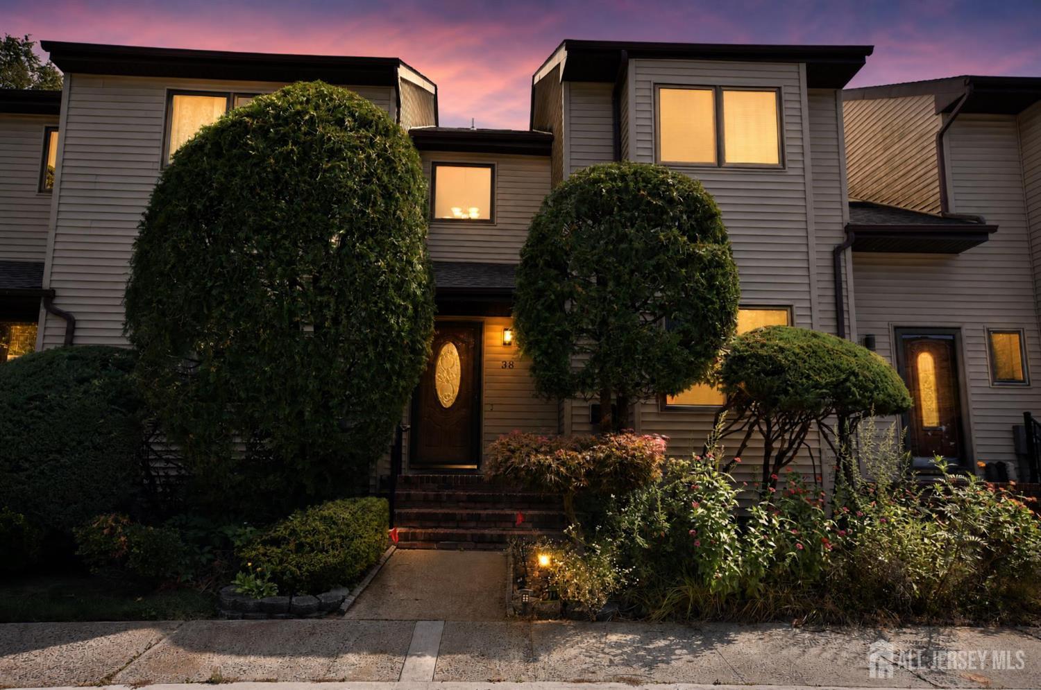 38 Ventura Court Old Bridge NJ 08857