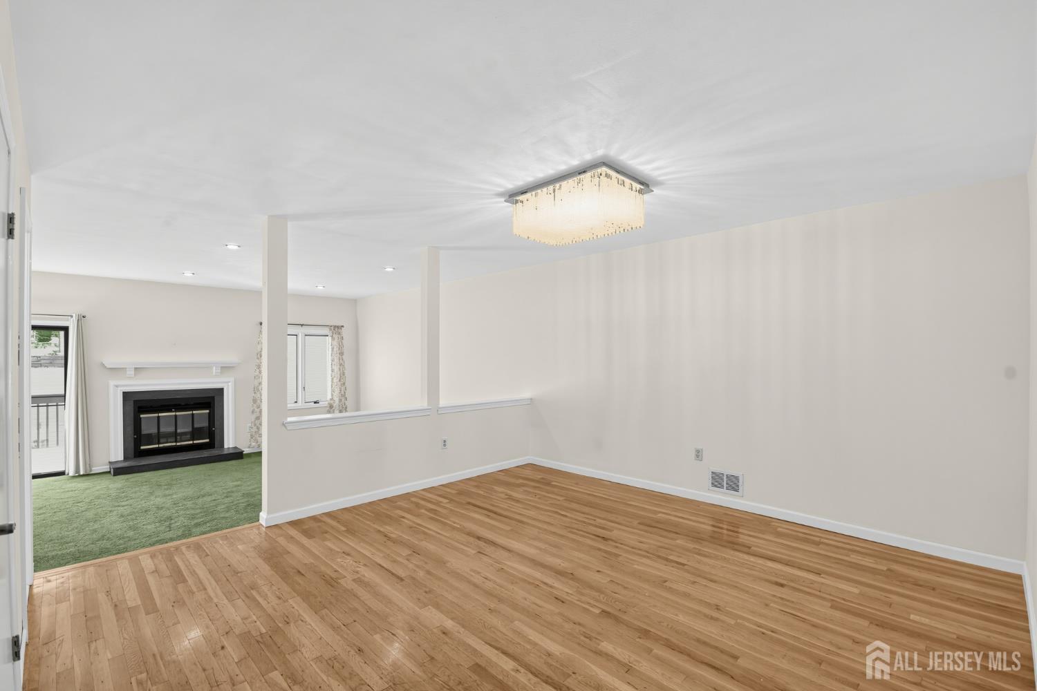 38 Ventura Court Old Bridge NJ 08857
