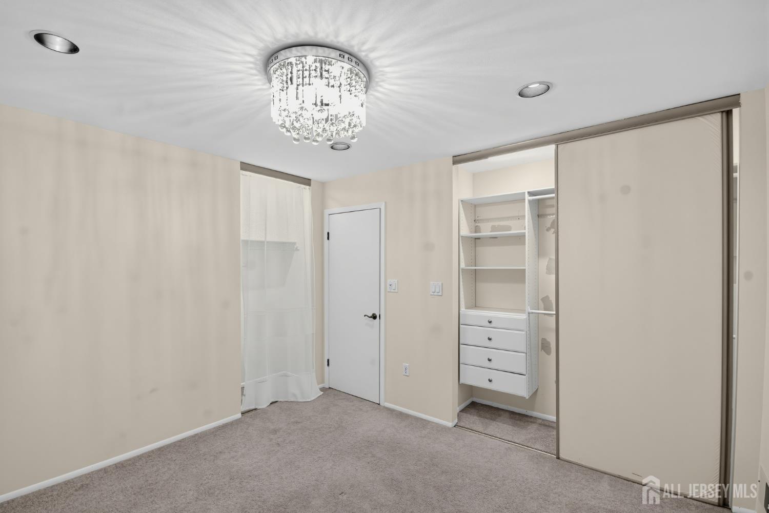 38 Ventura Court Old Bridge NJ 08857