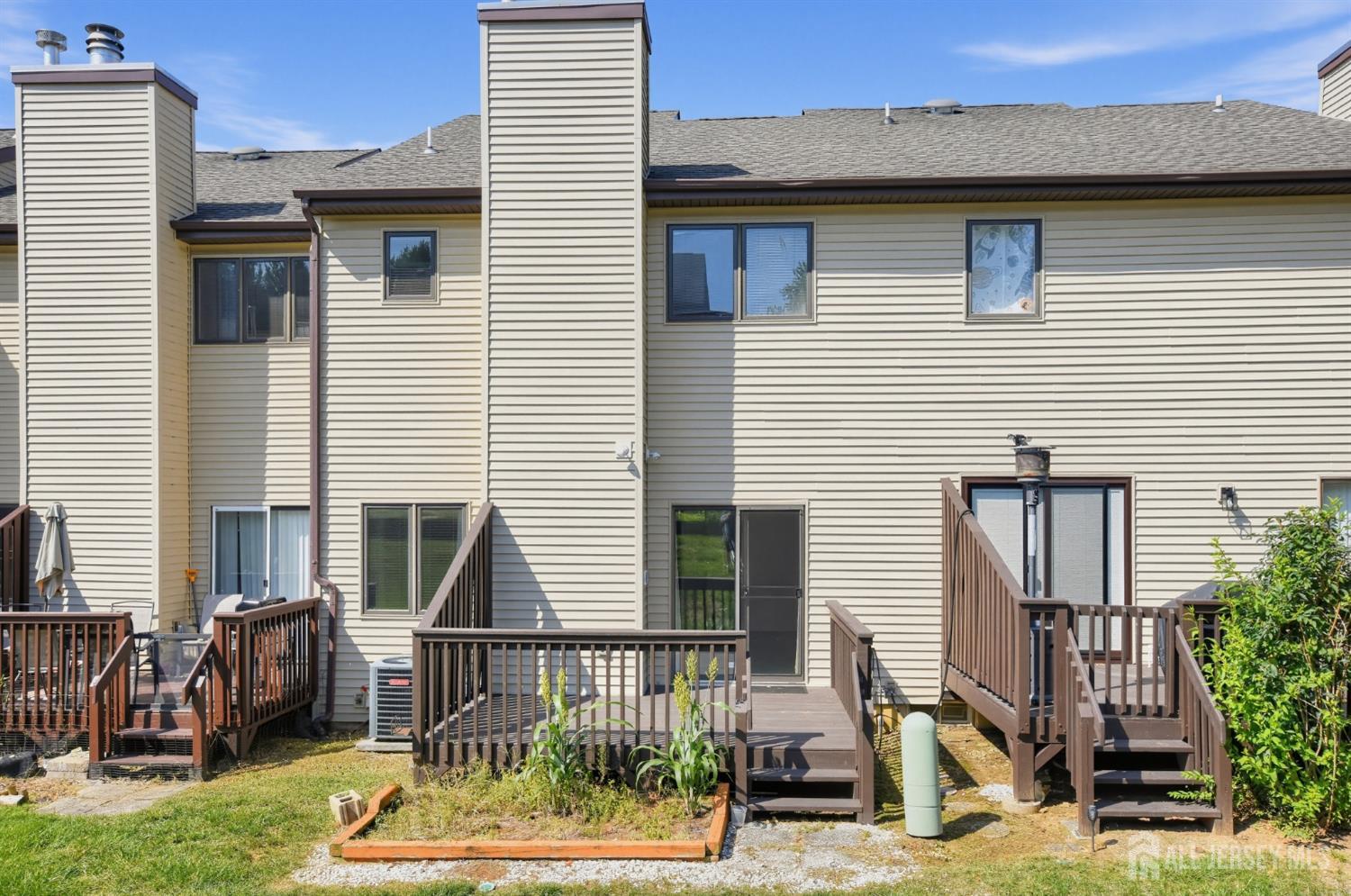 38 Ventura Court Old Bridge NJ 08857