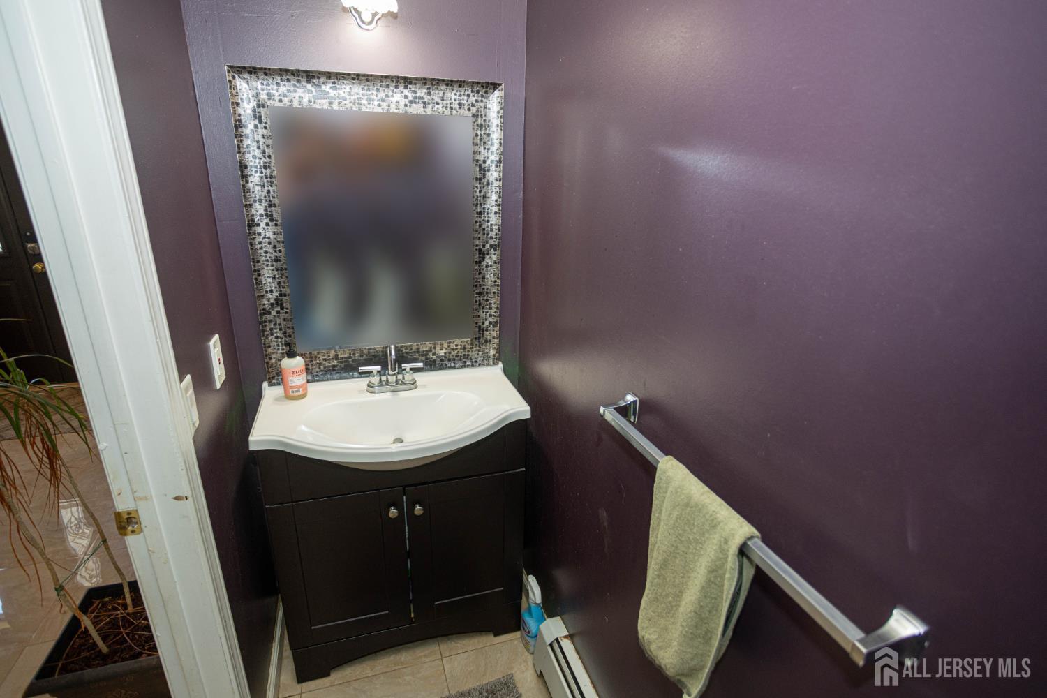29 Major Drive Sayreville NJ 08872