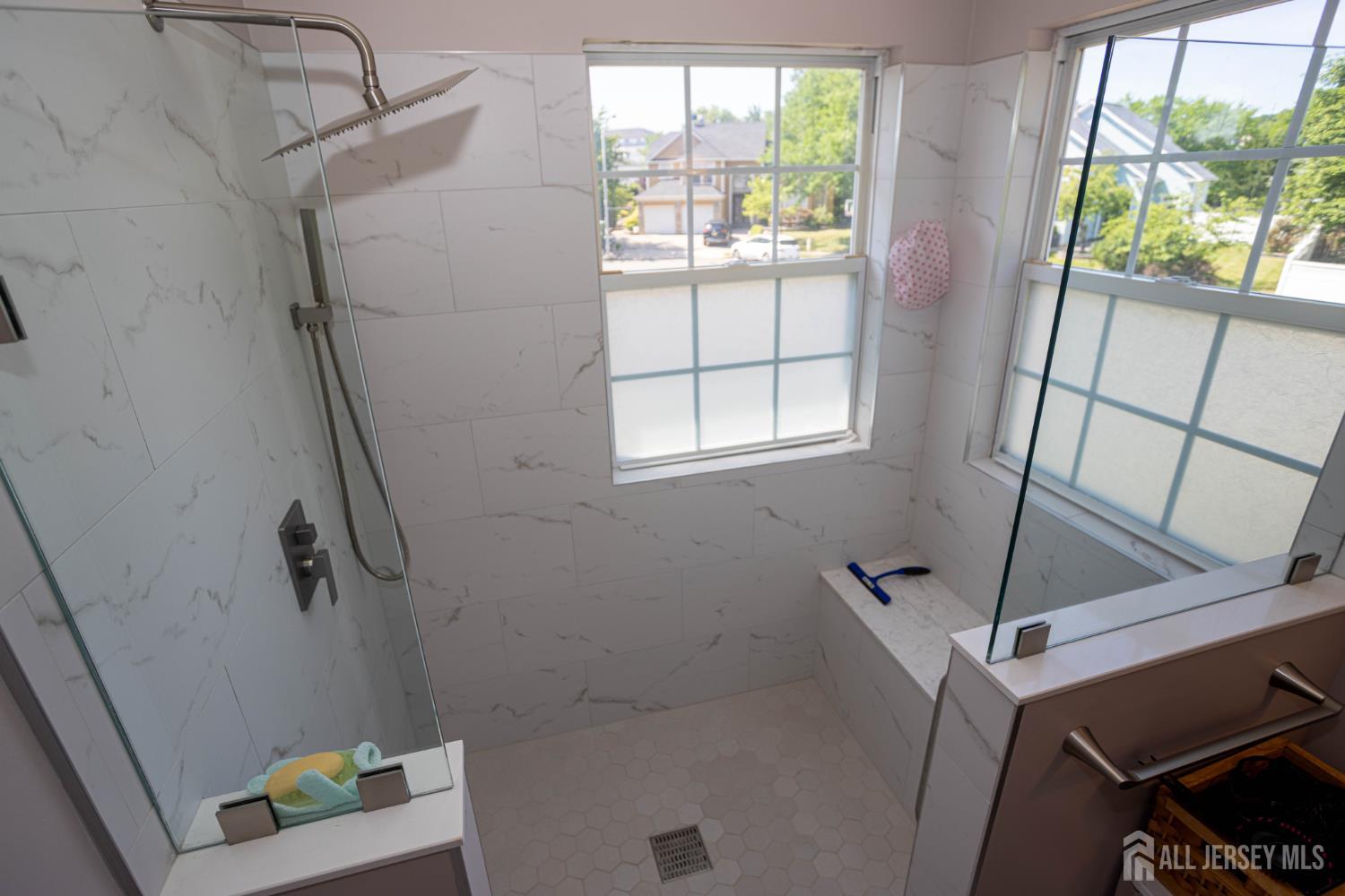 29 Major Drive Sayreville NJ 08872