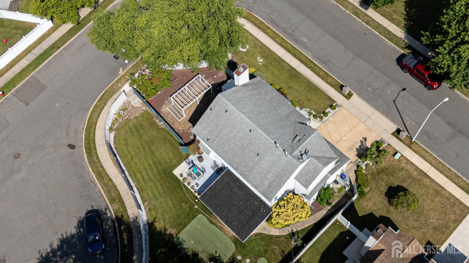 29 Major Drive Sayreville NJ 08872