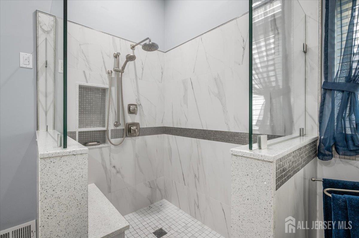 11 Vanderbilt Court Old Bridge NJ 08857