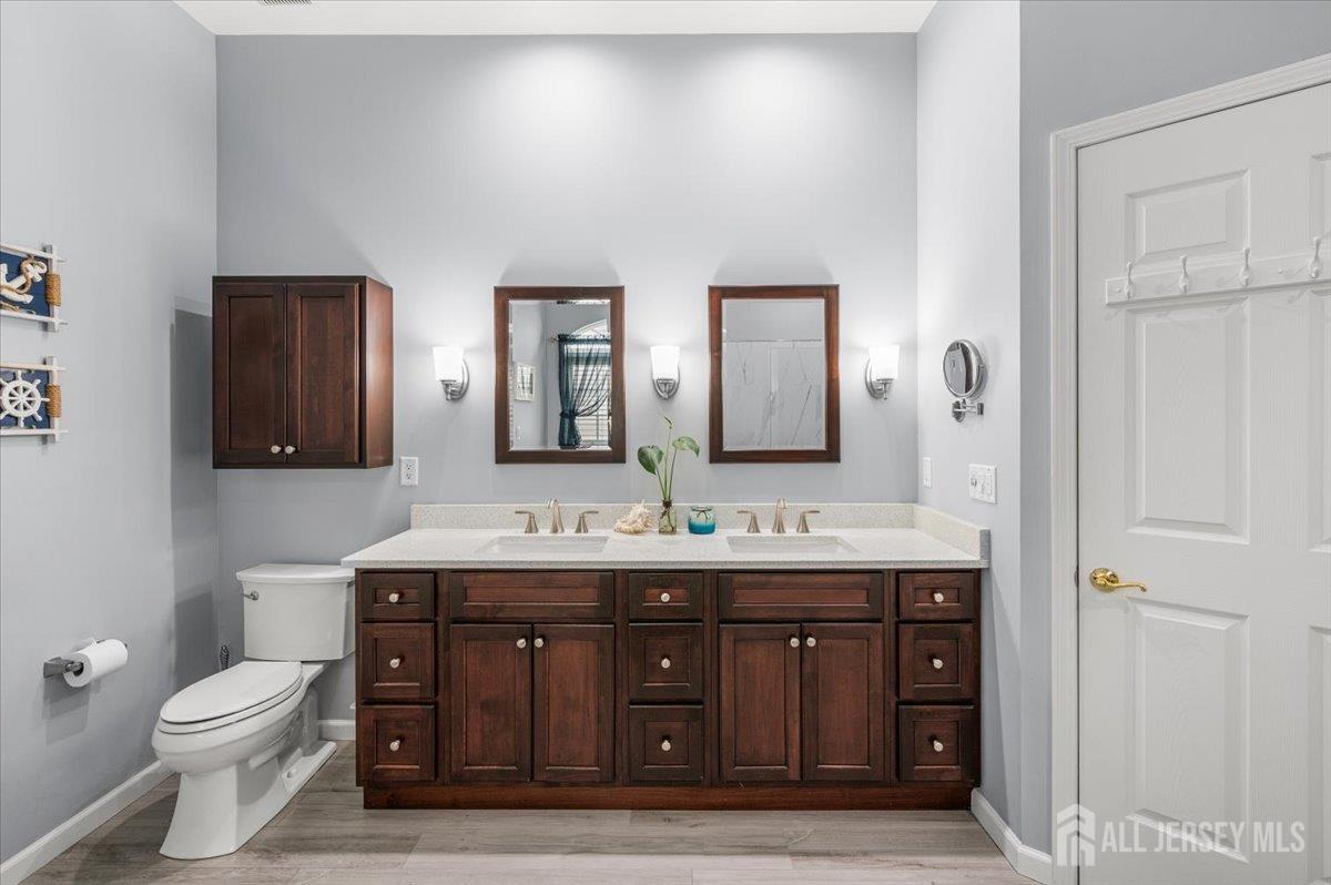 11 Vanderbilt Court Old Bridge NJ 08857