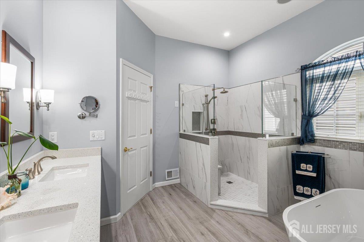 11 Vanderbilt Court Old Bridge NJ 08857