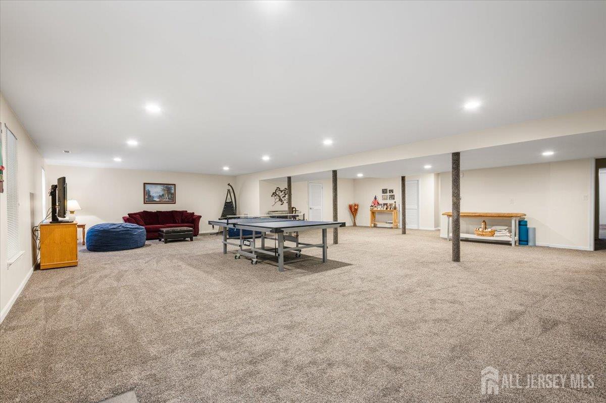 11 Vanderbilt Court Old Bridge NJ 08857