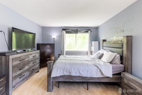 2604 Madaline Drive Avenel NJ 07001