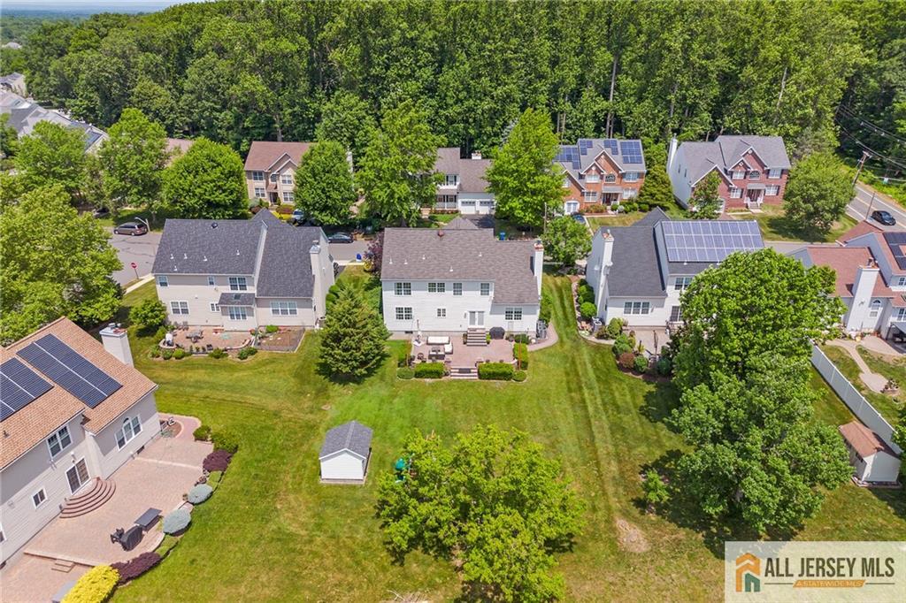 5 Woodfield Court Franklin NJ 08540