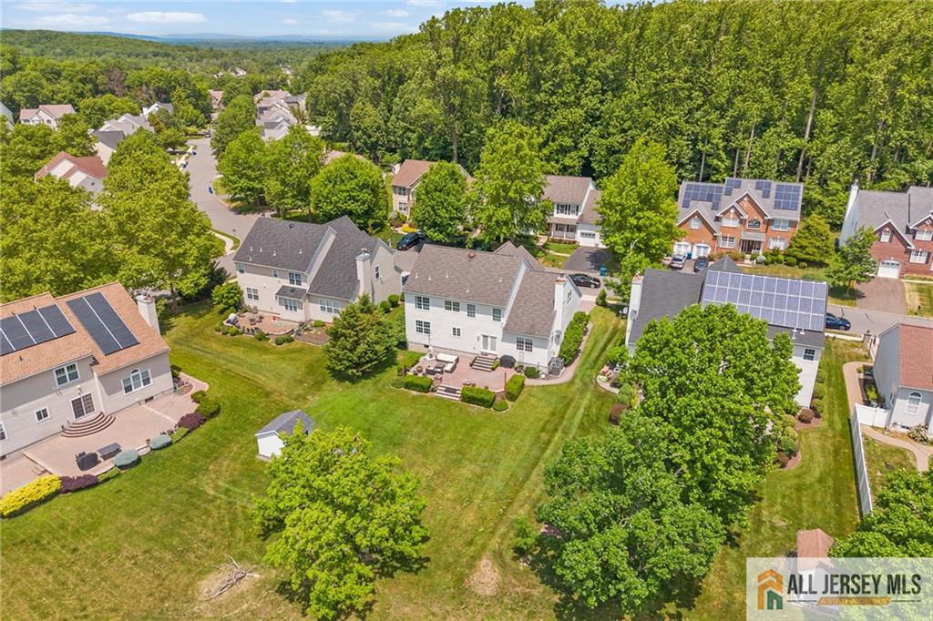 5 Woodfield Court Franklin NJ 08540