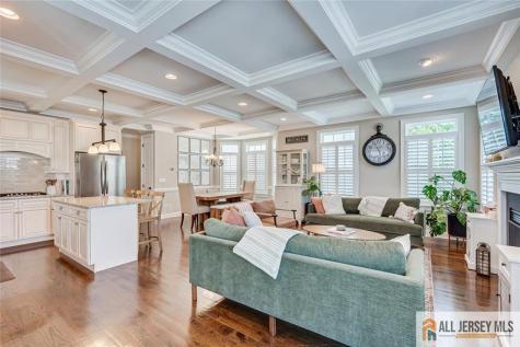 208 Harvard Avenue Metuchen NJ 08840