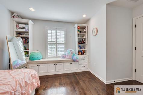 208 Harvard Avenue Metuchen NJ 08840