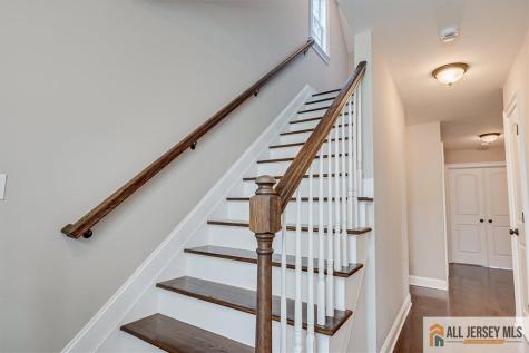 208 Harvard Avenue Metuchen NJ 08840