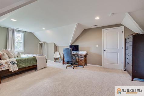 208 Harvard Avenue Metuchen NJ 08840