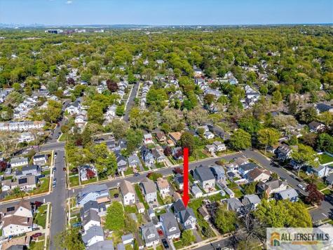 208 Harvard Avenue Metuchen NJ 08840
