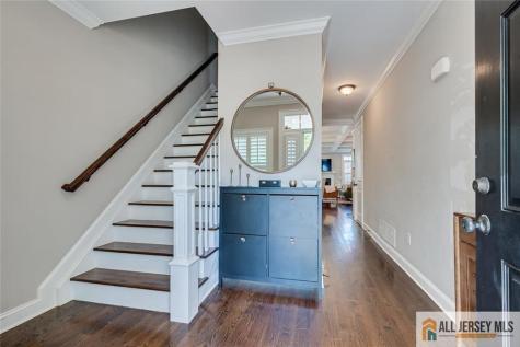 208 Harvard Avenue Metuchen NJ 08840