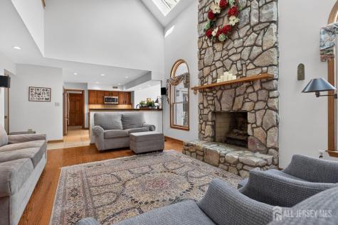 13 Brookside Court Plainsboro NJ 08512