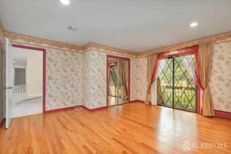 403 New Dover Road Colonia NJ 07067