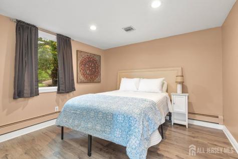403 New Dover Road Colonia NJ 07067