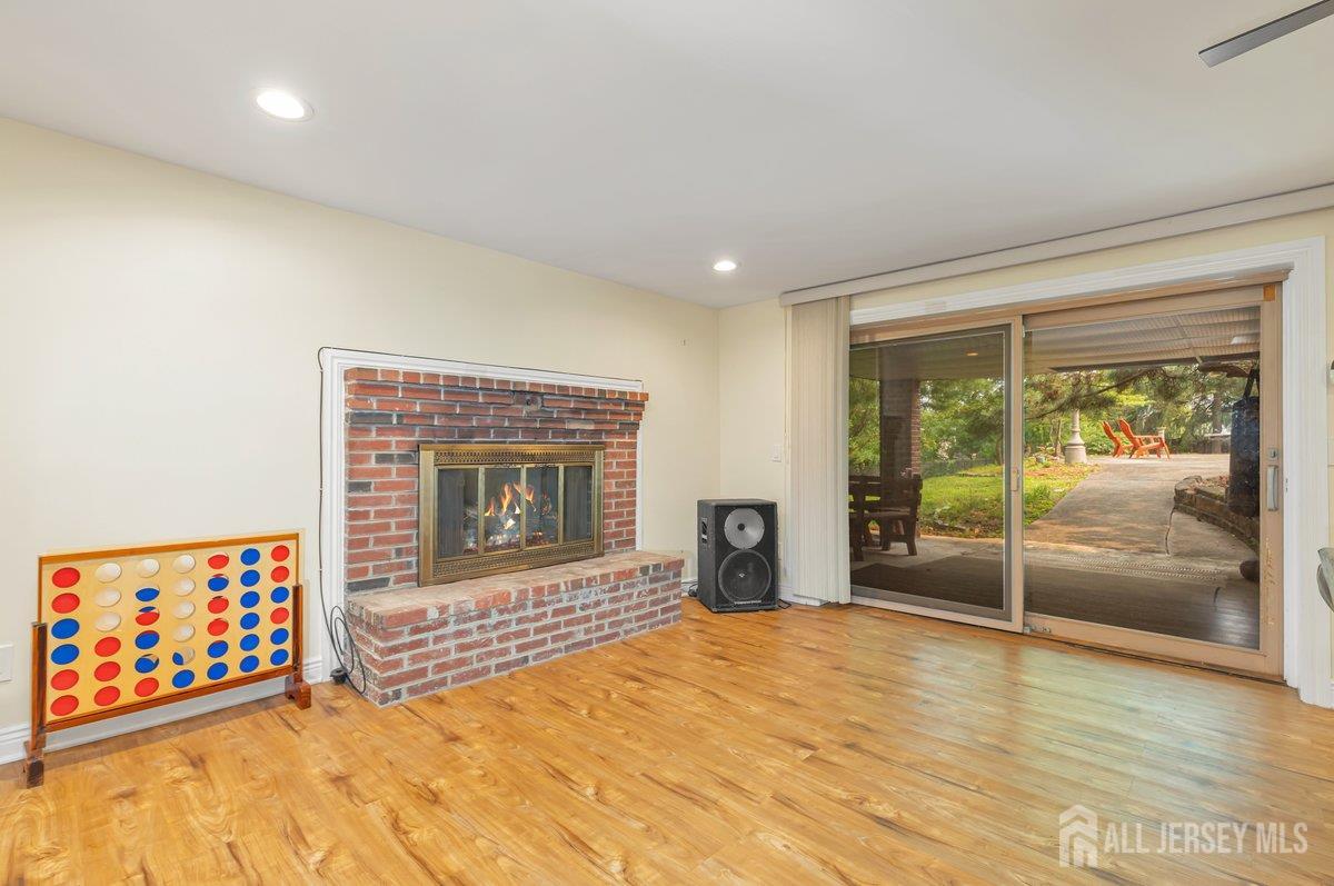 403 New Dover Road Colonia NJ 07067