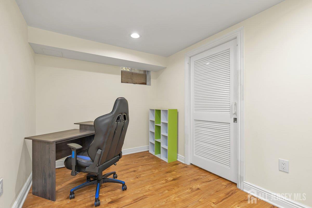 403 New Dover Road Colonia NJ 07067
