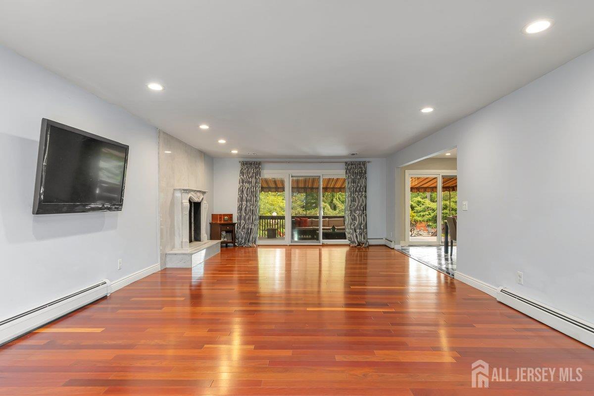 403 New Dover Road Colonia NJ 07067