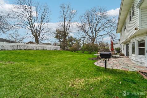 14 Eton Place Springfield NJ 07081