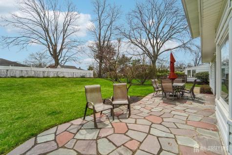 14 Eton Place Springfield NJ 07081